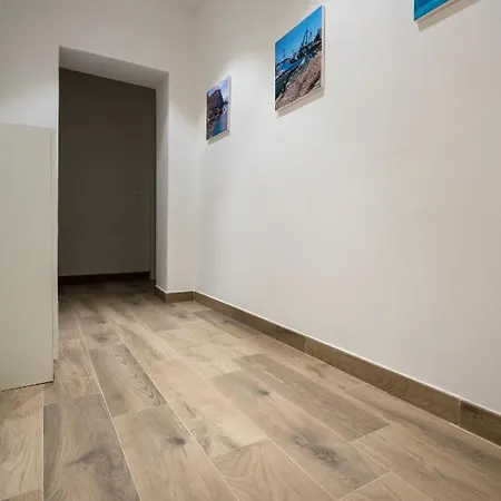 All'imbarco 斯培西亚