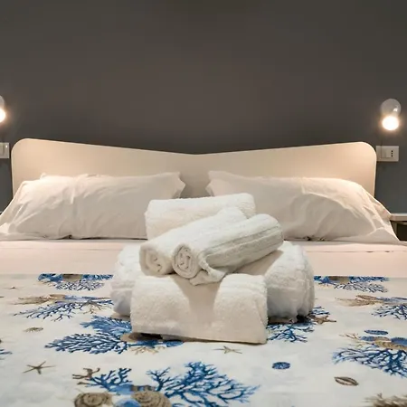 招待所 All'imbarco 3*