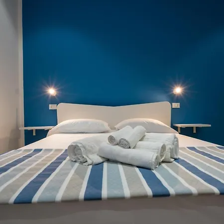 招待所 All'imbarco 3*